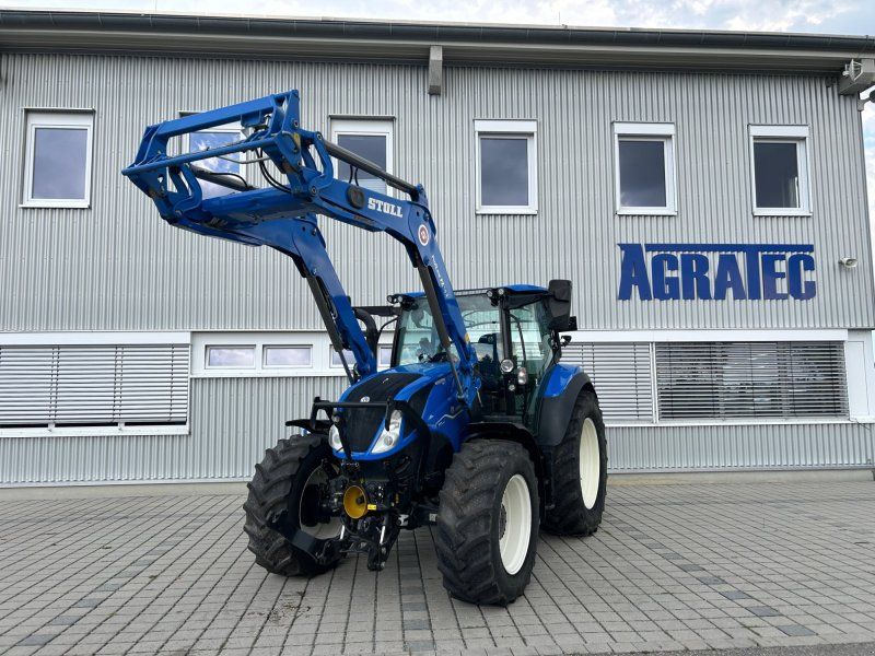 New Holland T 5.140 Dynamic Command mit Lenksystem