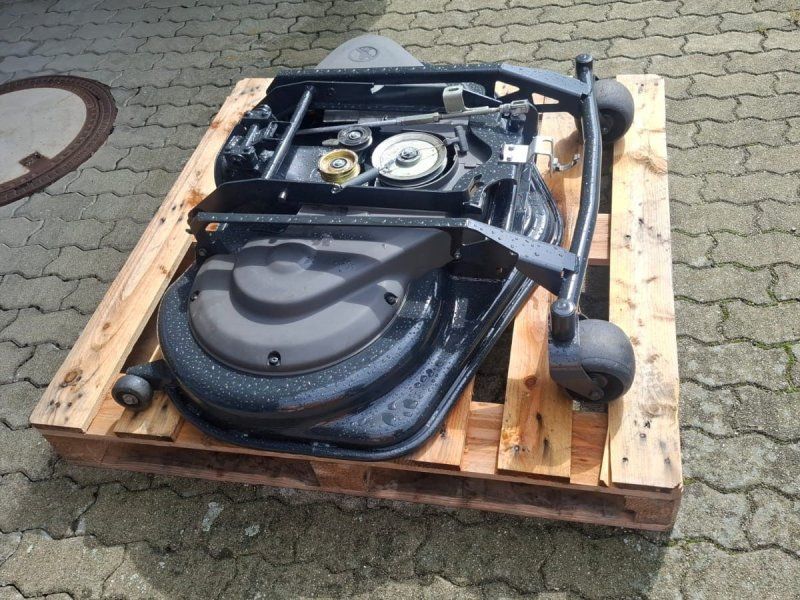Husqvarna Mähdeck Combi 112 zu RC 320TS AWD
