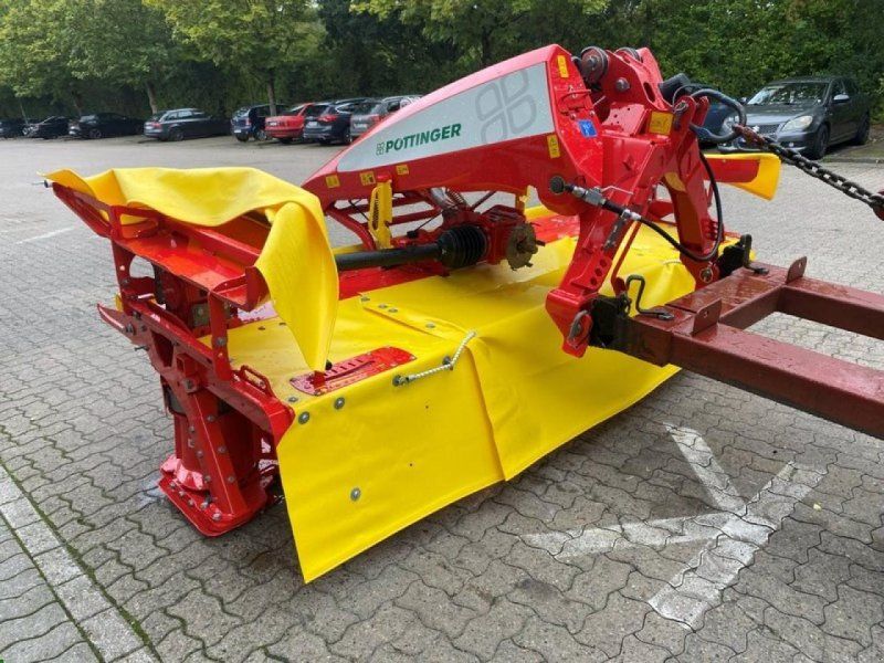 Pöttinger NOVACAT 301 ALPHA MOTION