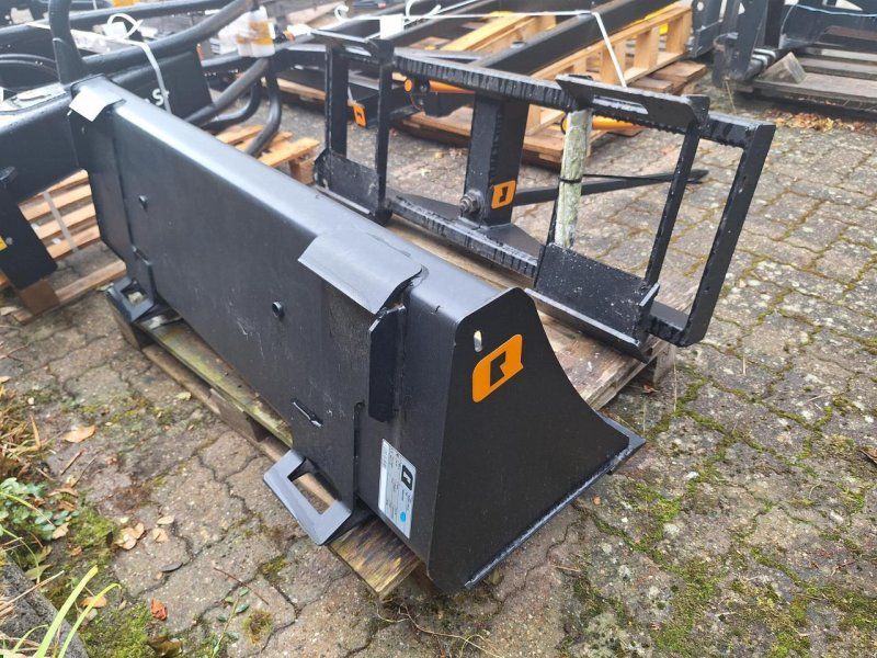Alö C3 SCHEL 140 SKIDSTEER