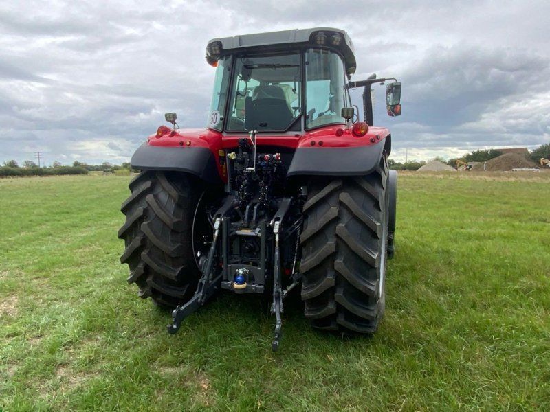 Massey Ferguson 7S.210 DYNA-VT EXCLUSIVE