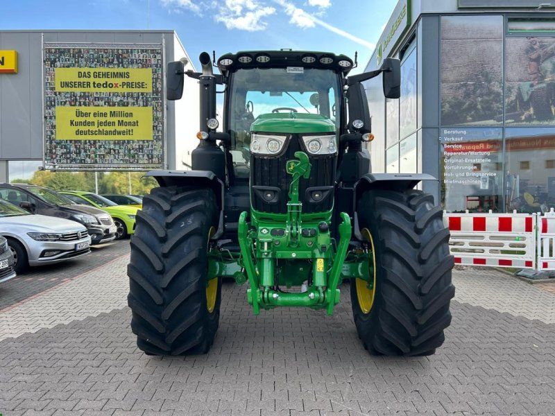 John Deere 6R 250