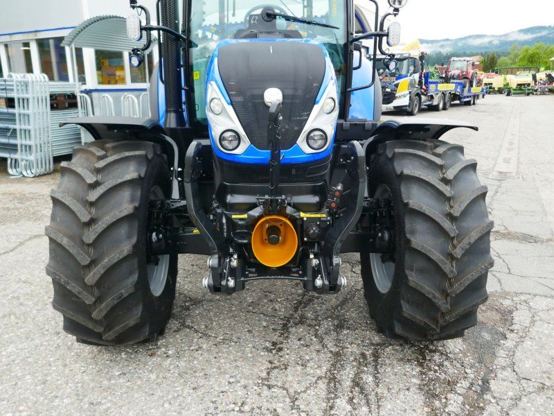 New Holland T5.110 Utility Dual Command