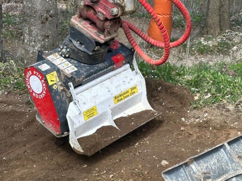 PTH Excavator Crusher EC-S