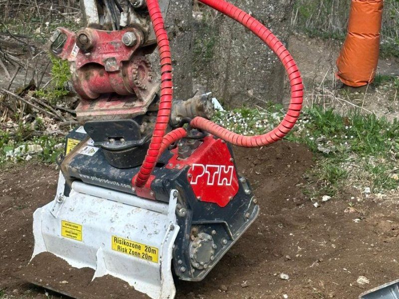 PTH Excavator Crusher EC-S