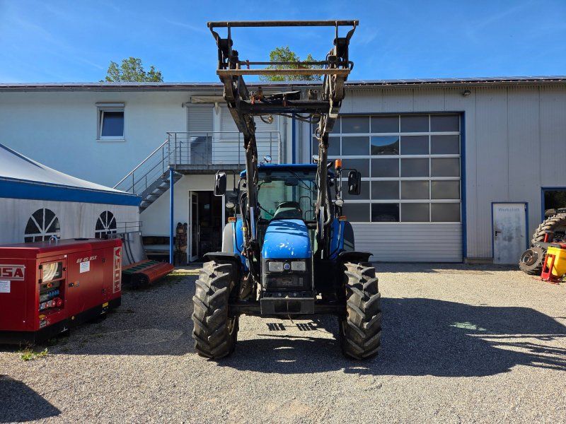 New Holland TL 90
