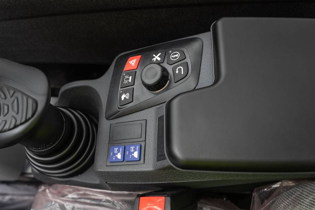 Manitou MLT 738