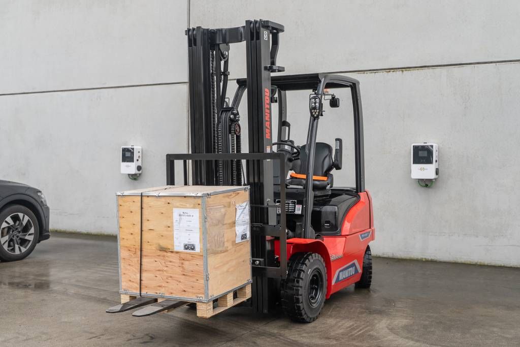 Manitou ME 425 LD Lift
