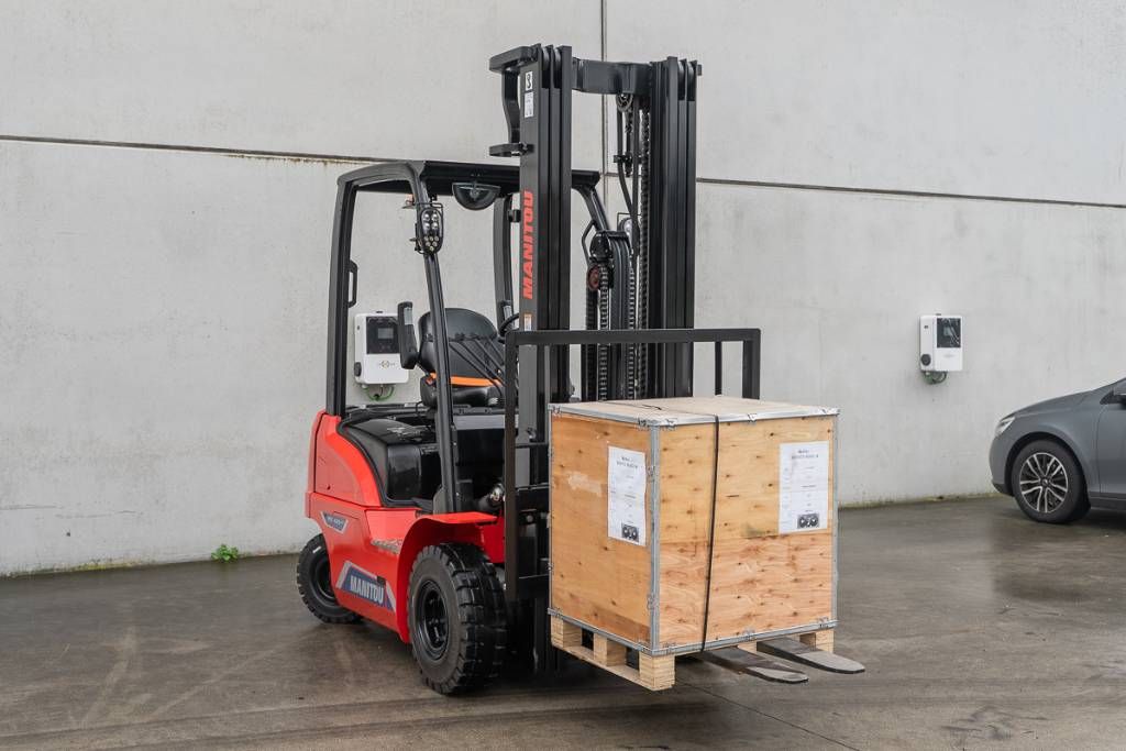 Manitou ME 425 LD Lift