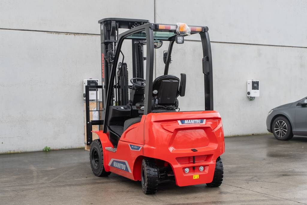 Manitou ME 425 LD Lift