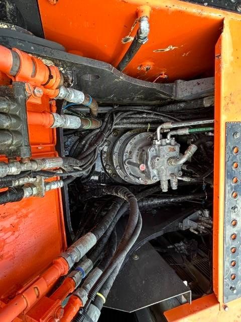 Hitachi ZX 350 LC N- 5B