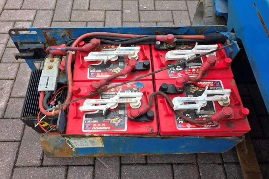 Genie GS1932 Electric, Working Height 7.8 m, 227kg Capac