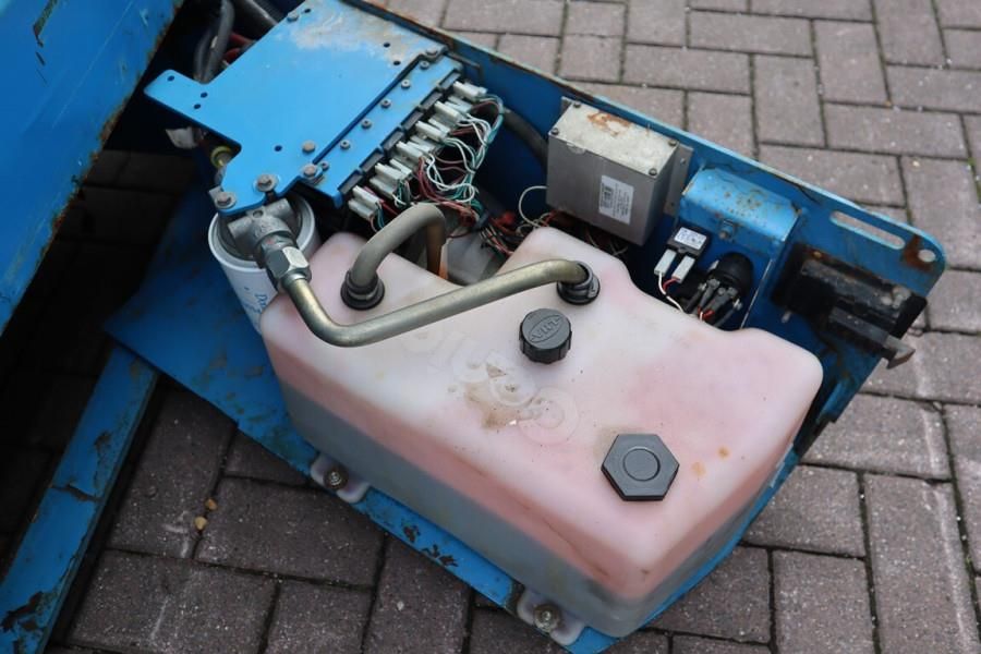 Genie GS1932 Electric, Working Height 7.8 m, 227kg Capac