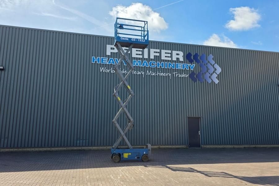 Genie GS1932 Electric, Working Height 7.8 m, 227kg Capac