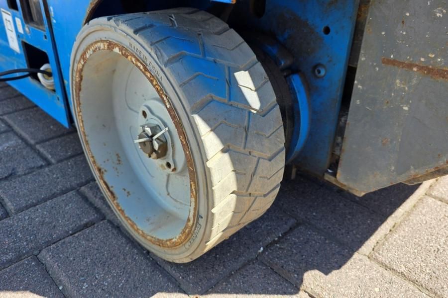 Genie GS1932 Electric, Working Height 7.8 m, 227kg Capac