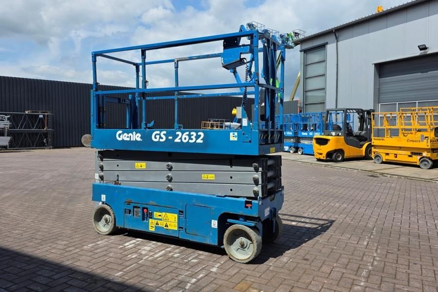 Genie GS2632 Electric, 10m Working Height, 227kg Capacit