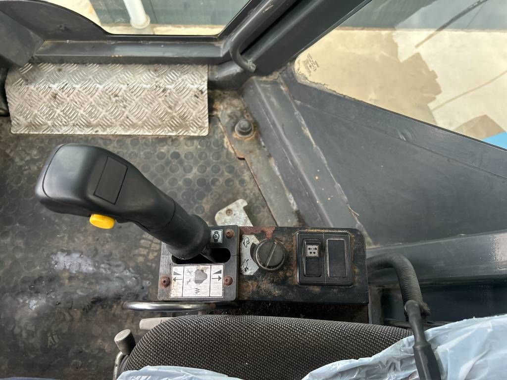 Ammann AV130X