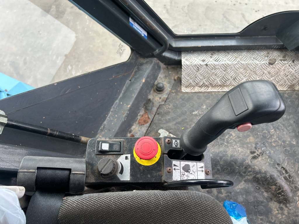 Ammann AV130X