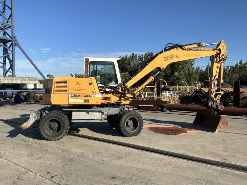 2001 Liebherr A310B Wheeled Excavator