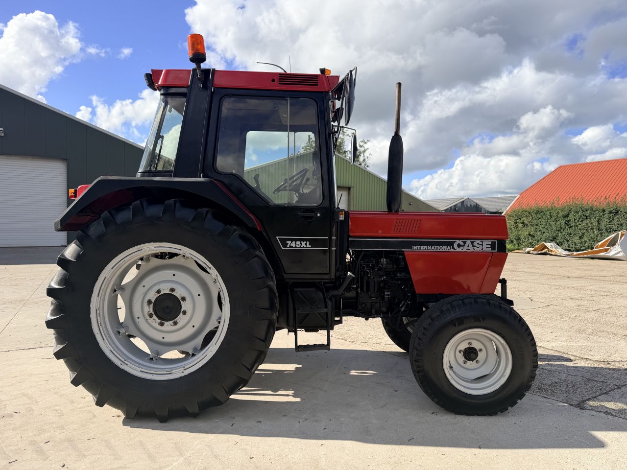 Case International 745XL Cabine - 1998 - 8000uur - Goede banden