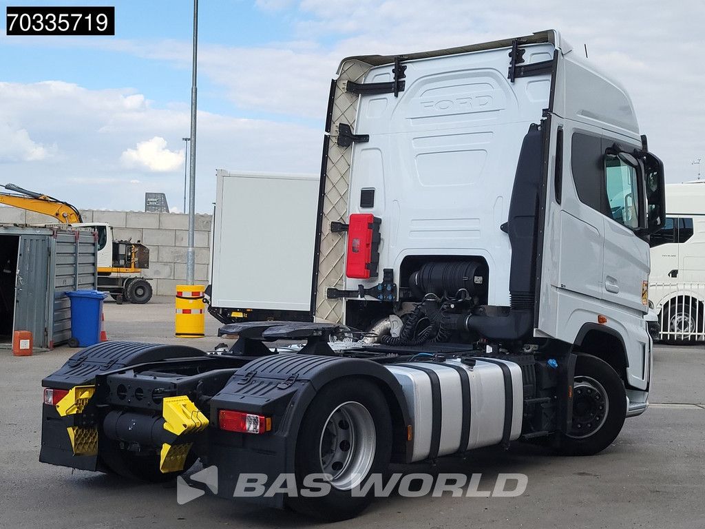 Ford F-Max 500 4X2 2x Tanks Navi PTO ACC