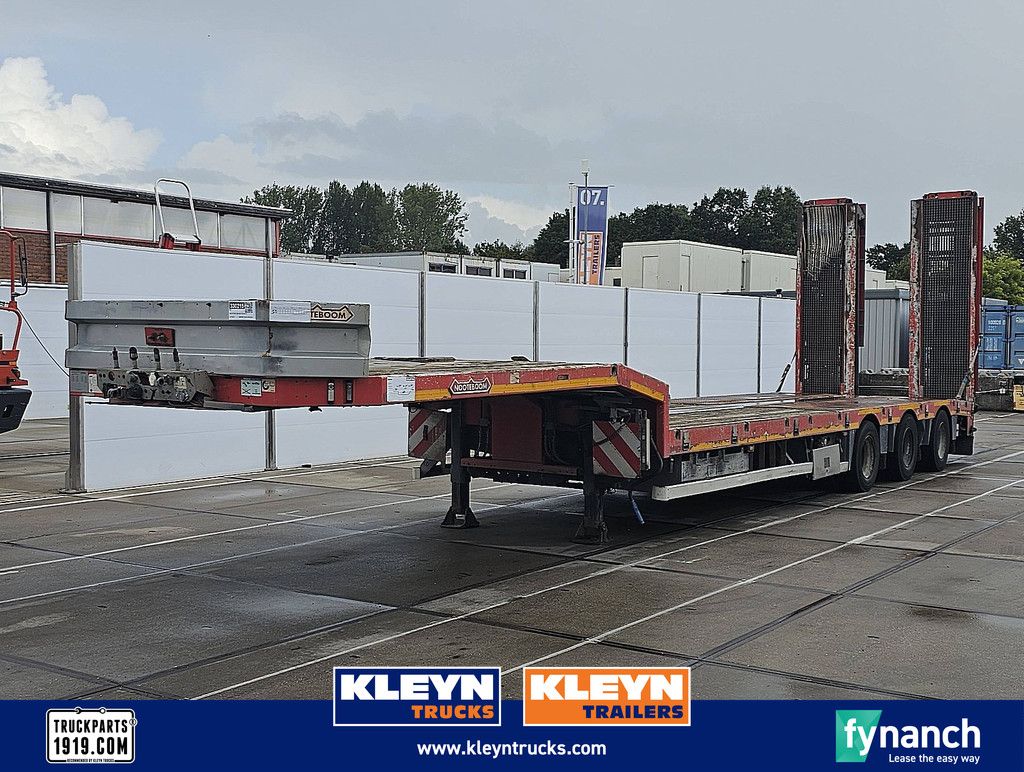 NOOTEBOOM MCOS-48-03 3 ASSEN GEDWONGEN GESTUURD, 3X HYDRAULIC STEERING, HYDRAULIC RAMPS