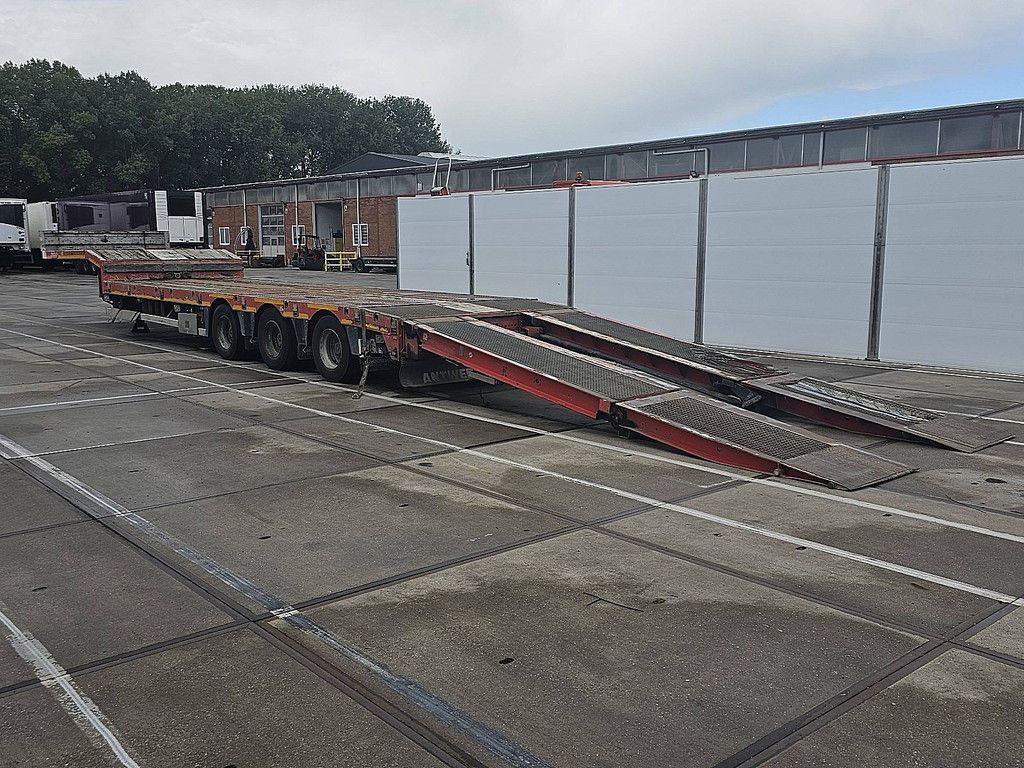 NOOTEBOOM MCOS-48-03 3 ASSEN GEDWONGEN GESTUURD, 3X HYDRAULIC STEERING, HYDRAULIC RAMPS