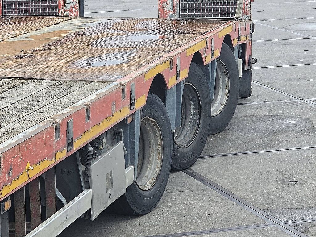 NOOTEBOOM MCOS-48-03 3 ASSEN GEDWONGEN GESTUURD, 3X HYDRAULIC STEERING, HYDRAULIC RAMPS