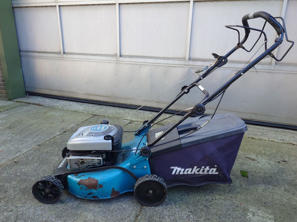 Makita Makita gazonmaaier PLM4621