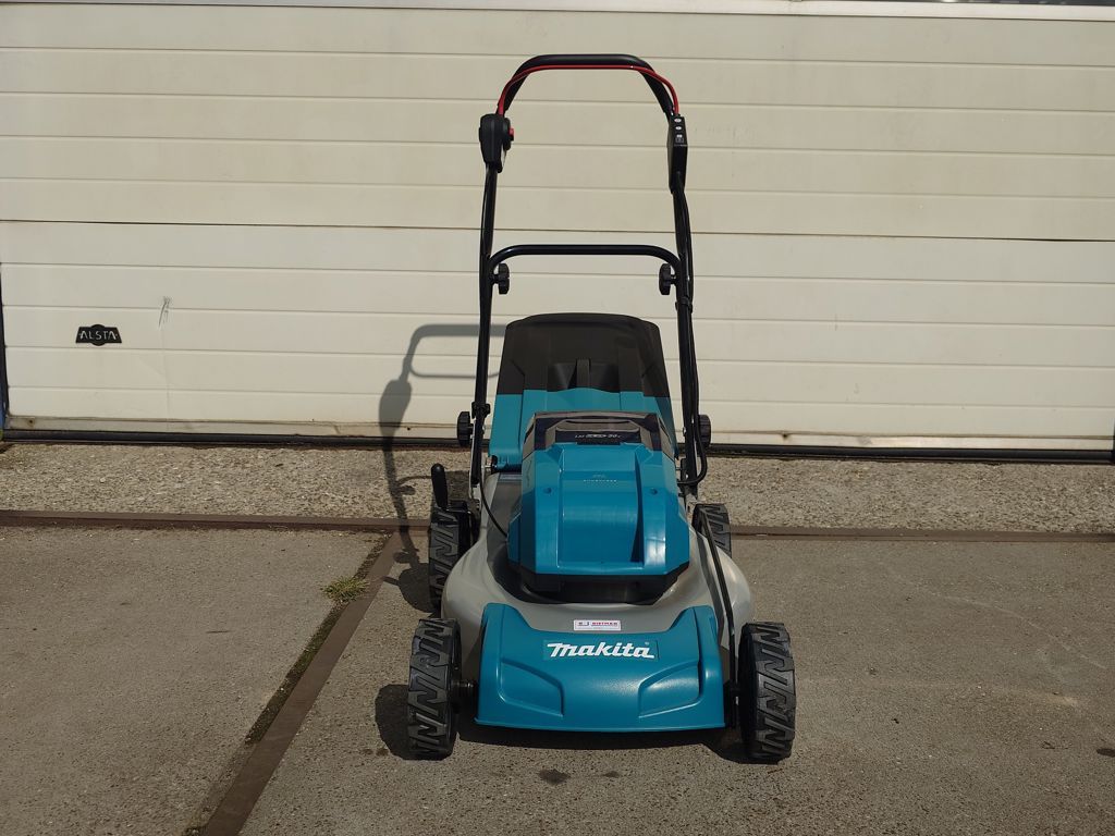 Makita DLM460Z