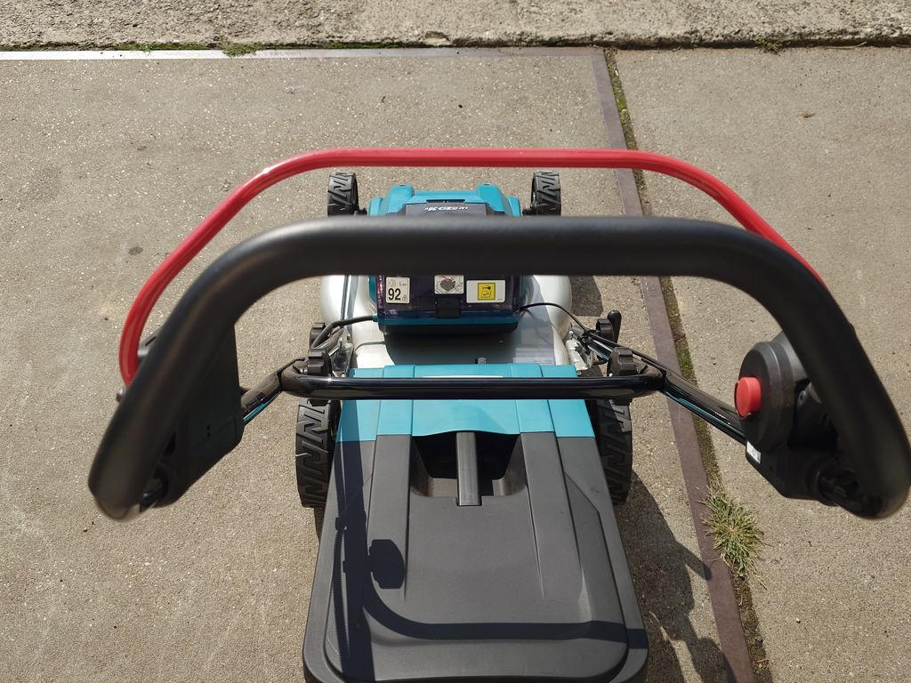 Makita DLM460Z