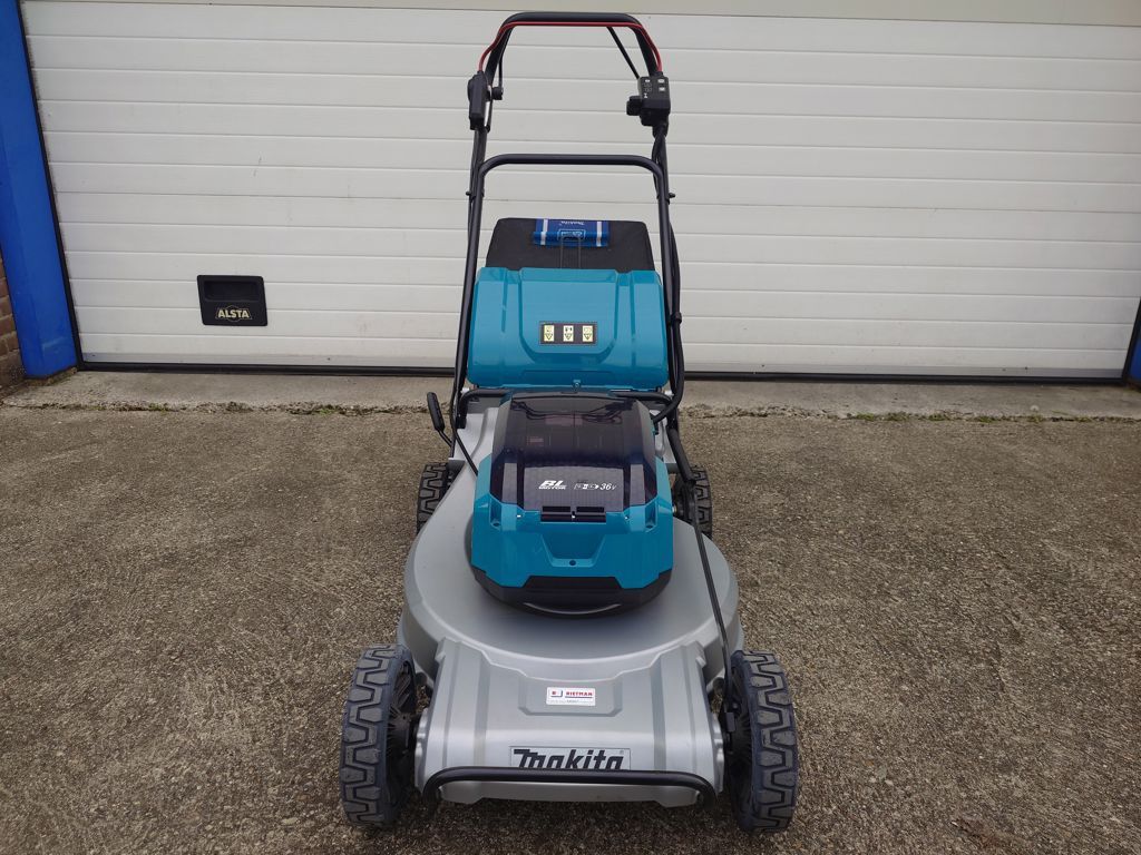 Makita DLM533Z