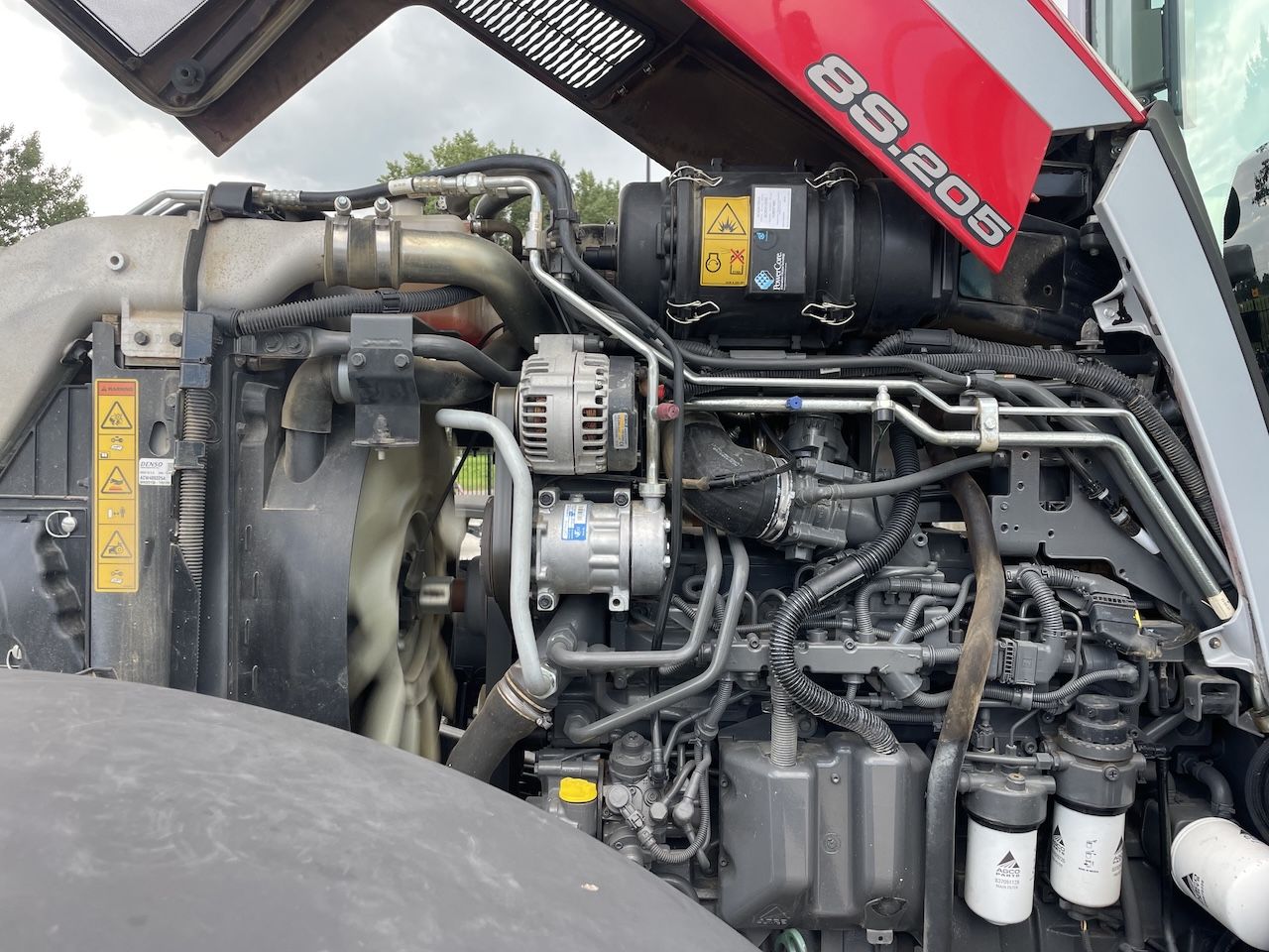 Massey Ferguson 8S.205 Dyna-7