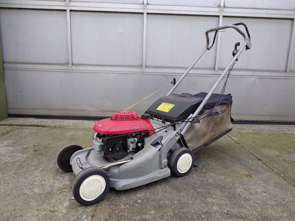 Honda HRB476