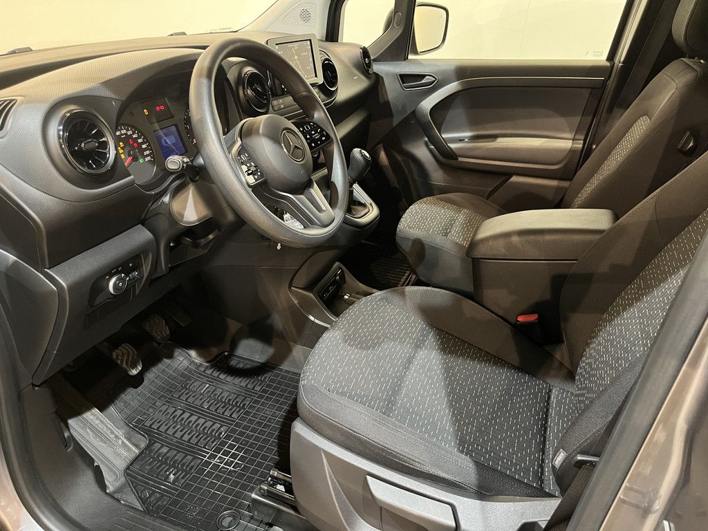Mercedes-Benz Citan 112 CDI L2 Pro / Euro 6 / Bott Inrichting / Airco / CarPlay / Cruise Control / Camera / Navigatie / Klep / 90.000 KM !!
