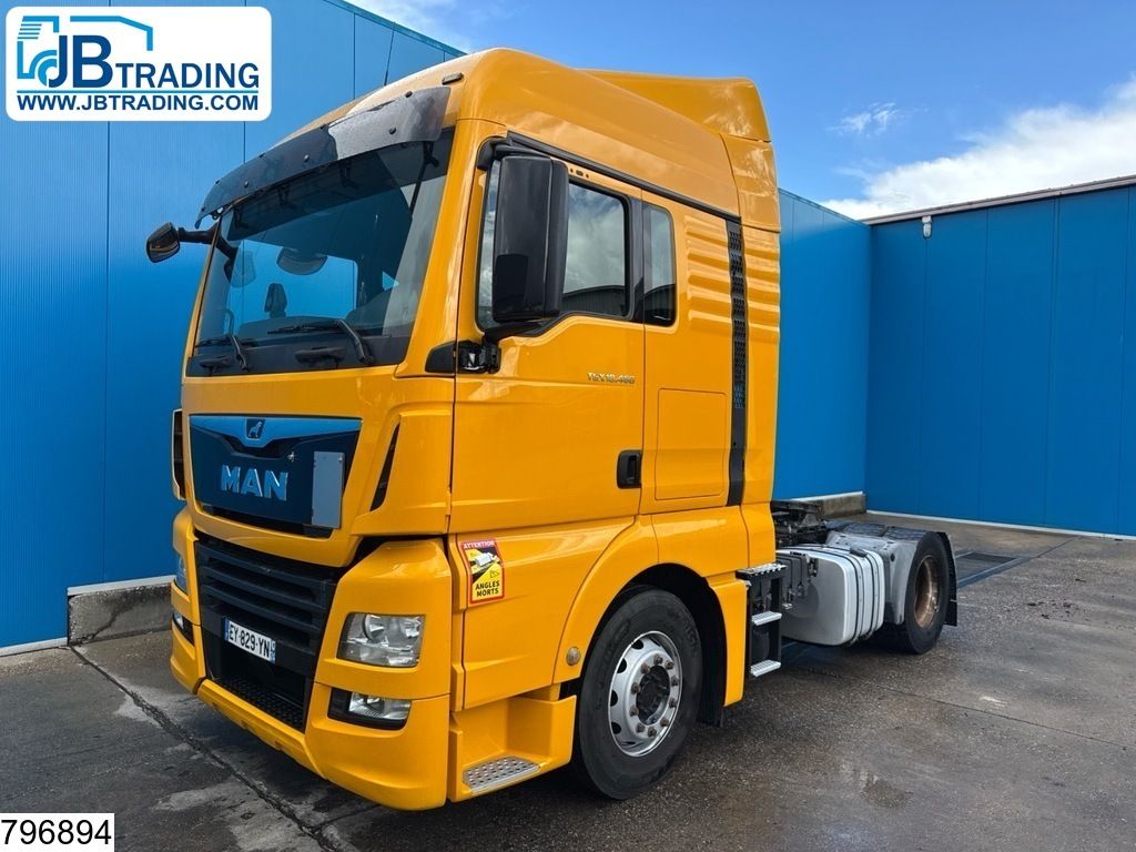 MAN TGX 18 460 EURO 6, ACC