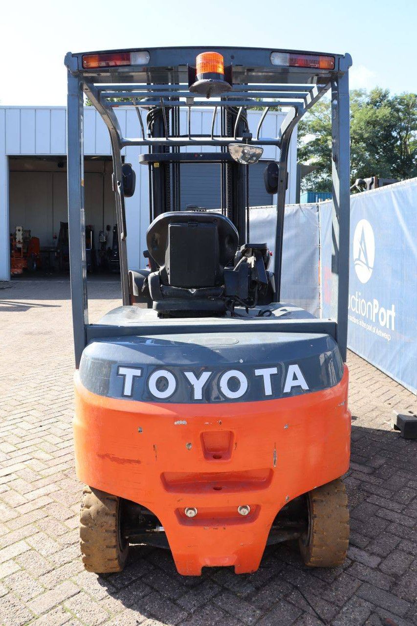 Toyota 8FBMT25 Electric Forklift 2500kg 6.0m 2019