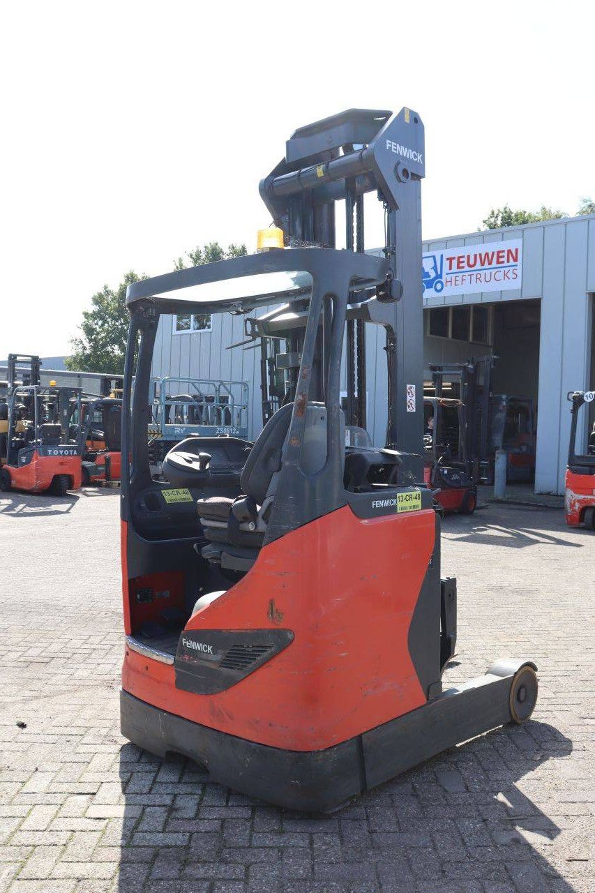 Fenwick-Linde Electric Reach Truck 1400kg 2018