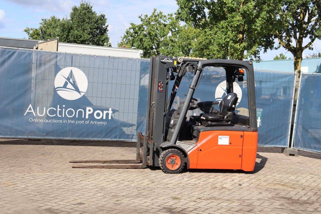 Linde E16-01 Electric Forklift 1600kg 4.0m 2011