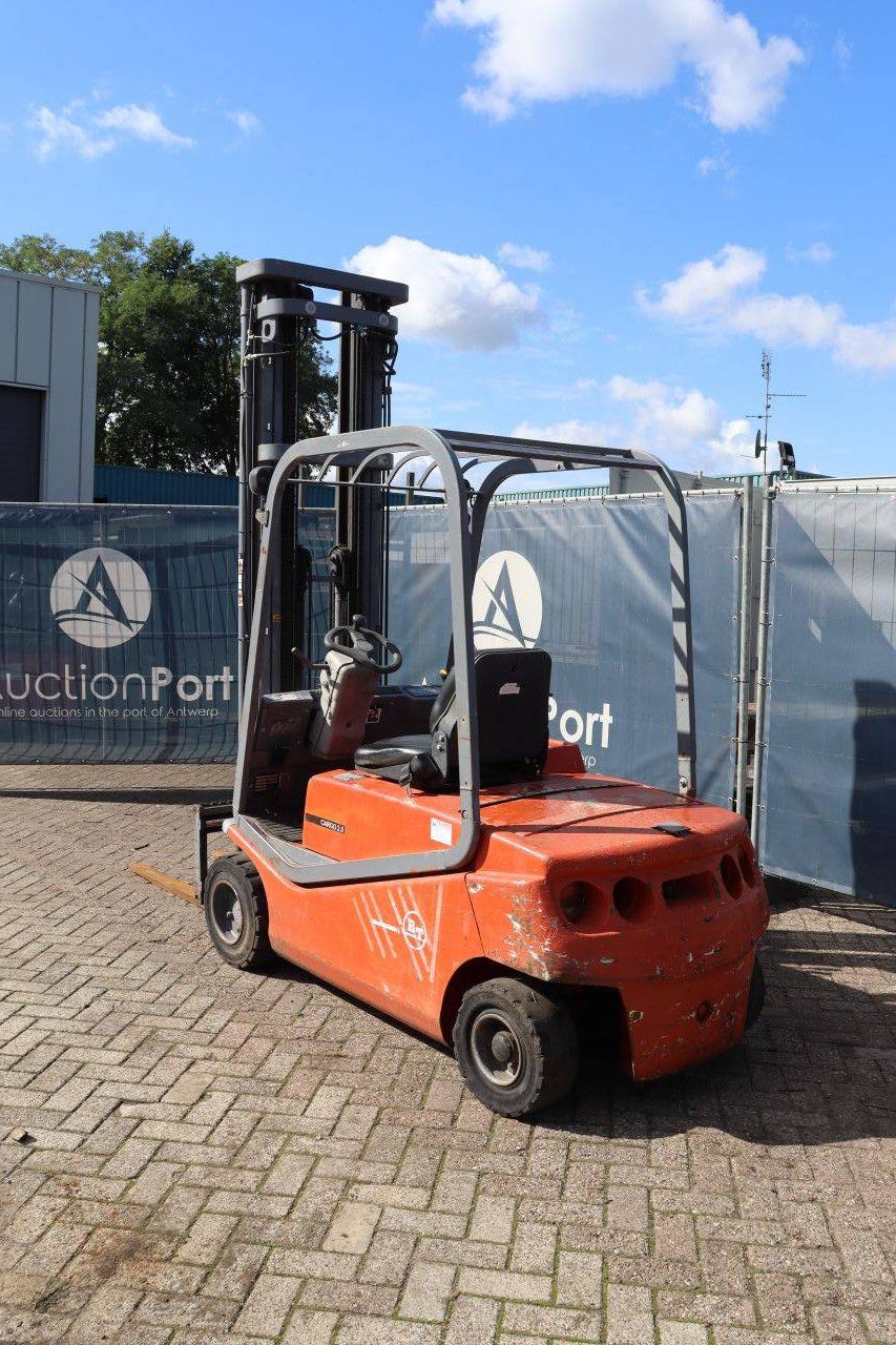 Gabelstapler BT CBE2.0F Elektro 2000 kg 6,2 m 1999