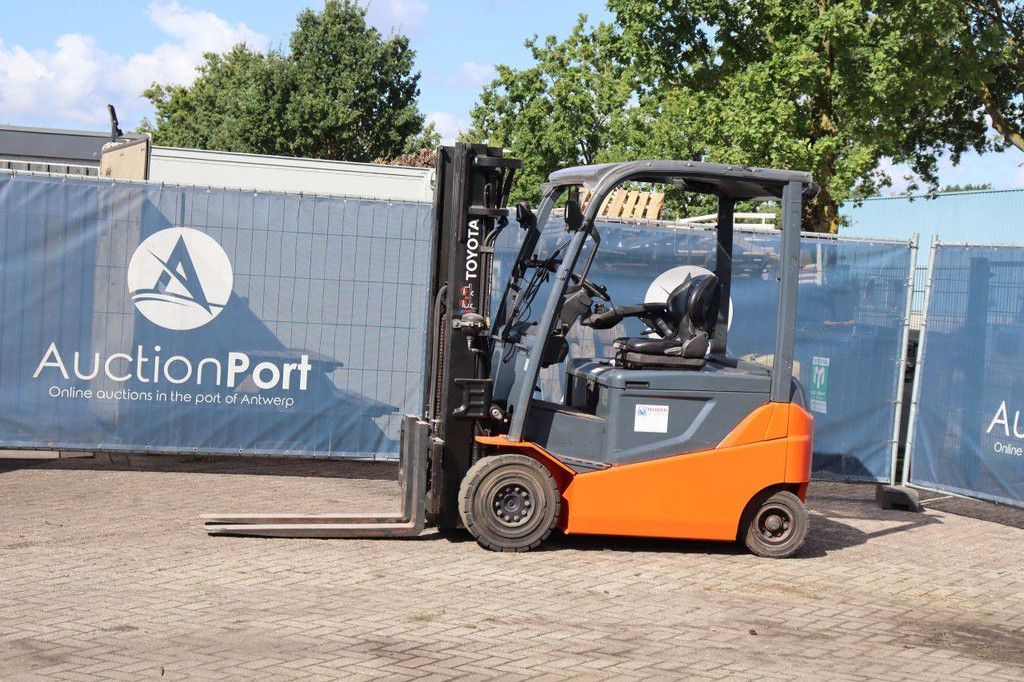 Toyota 8FBMKT25 Electric Forklift 2500kg 4.7m 2016