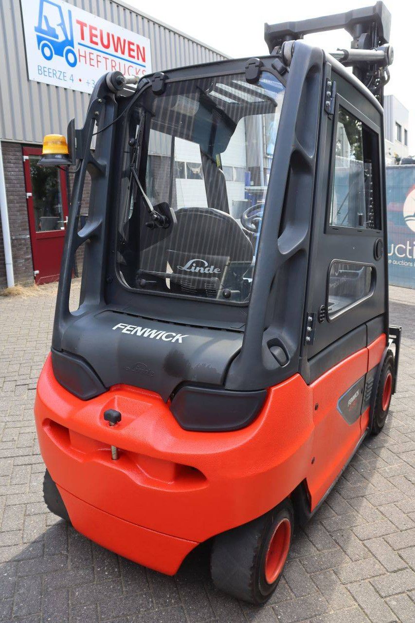 Forklift Fenwick-Linde E30-01 Electric 3000kg 4.2m 2012