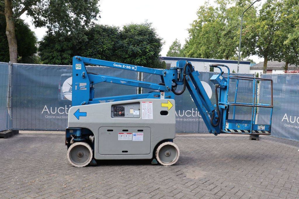 Genie Z-20/8N Elektrische Gelenkteleskoparbeitsbühne 200 kg 8,1 m 1998