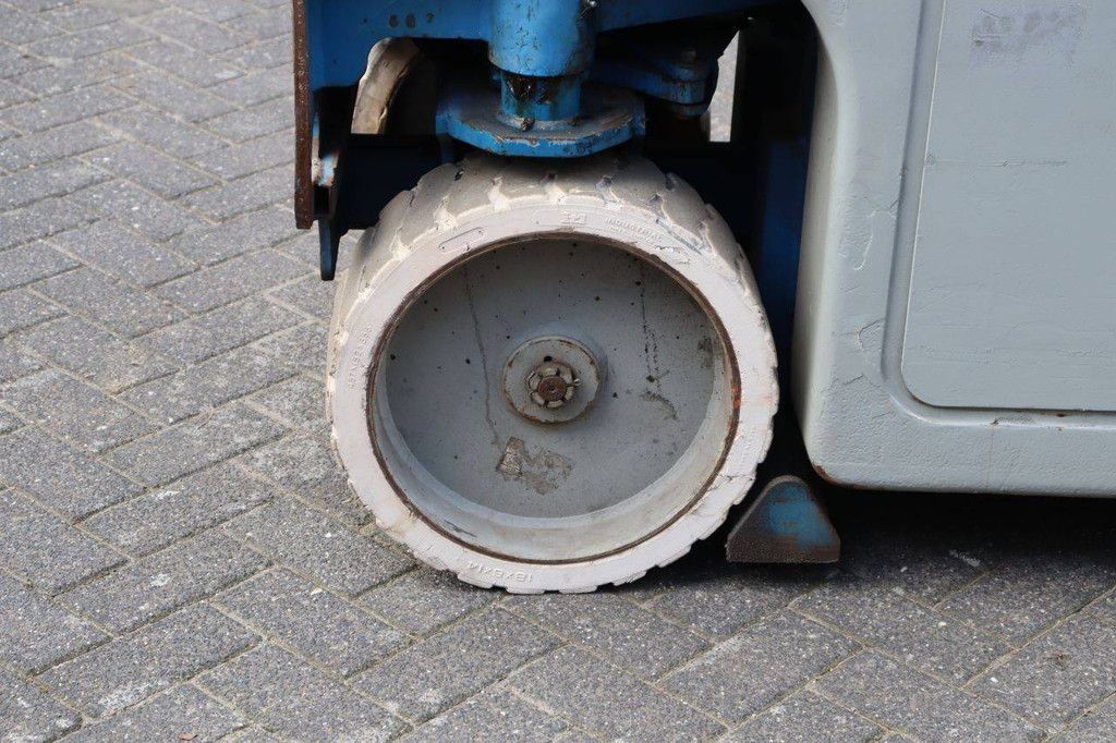 Genie Z-20/8N Elektrische Gelenkteleskoparbeitsbühne 200 kg 8,1 m 1998