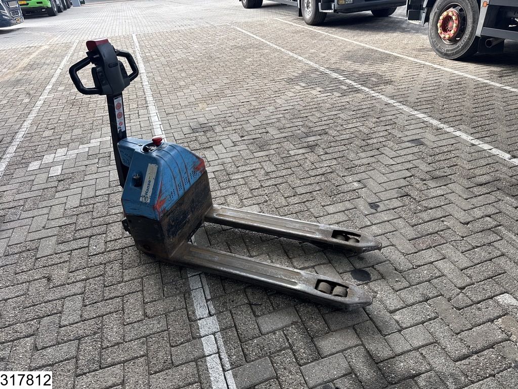 HanseLifter E-BF-06 1500 kg, 0,8 kW