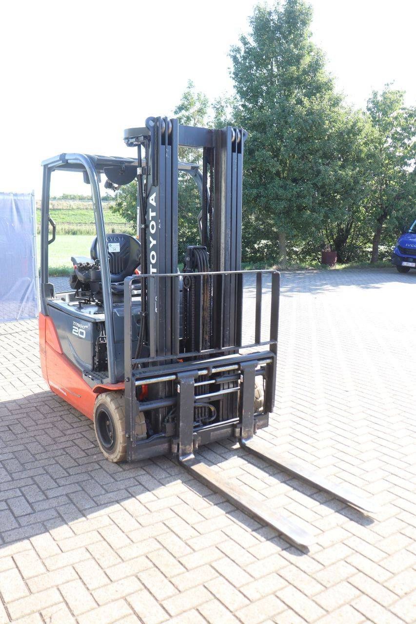 Toyota 8FBE20T Electric Forklift 2000kg 4.7m 2021