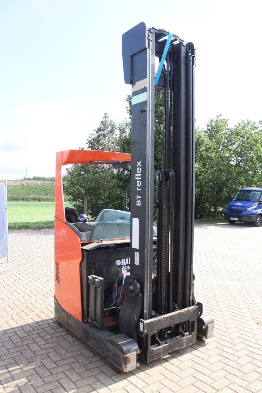 Toyota RRE140H Electric Reach Truck 1400kg 2017