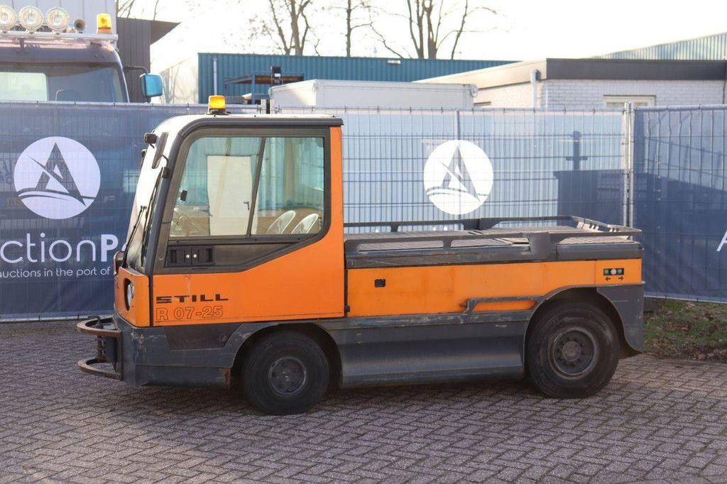 Electric tow tractor Still R07-25 Electric 20kW 2012
