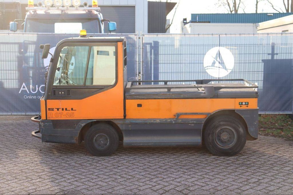 Electric tow tractor Still R07-25 Electric 20kW 2012