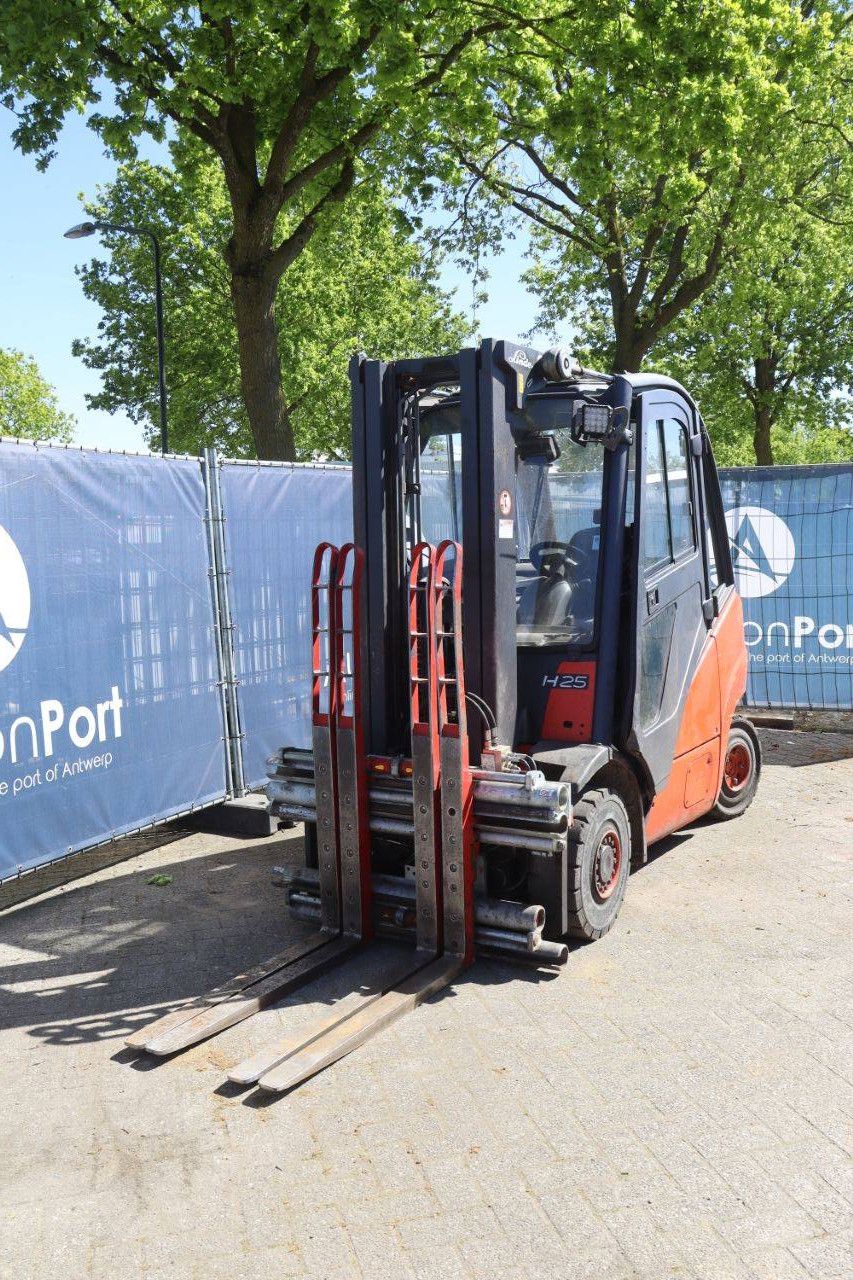 Linde H25D Diesel-Gabelstapler 2500 kg 7 m 2004